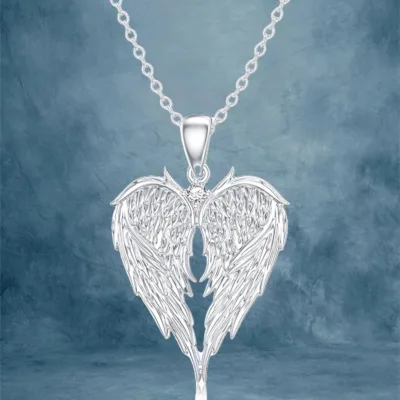 [Angel Wing Necklace] Elegant Angel Wing Heart-shaped Pendant Necklace | Holiday Gift for Teenager